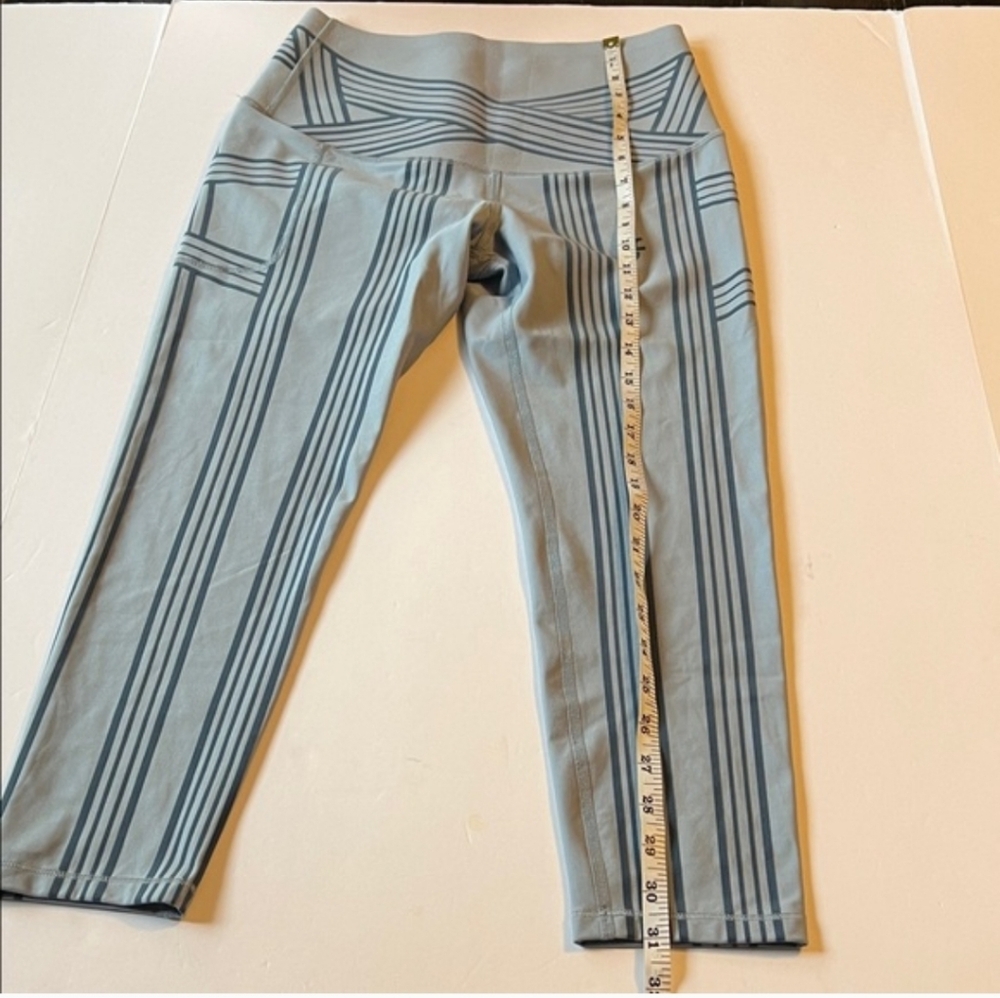 PowerBand Resistance 7/8 Leggings Reversible Wear EUC Size XL Activewear Sporty - Picture 5 of 6